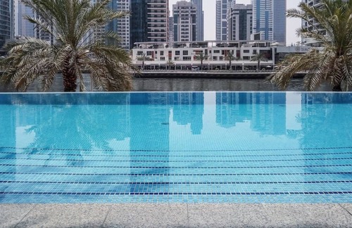 Dubai Marina Apartment | Impressive 1BR w/ Incredible Marina Views!