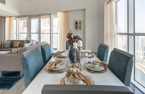 Dubai Marina Apartment | Impressive 2BR Apt with Mesmerizing Marina Views!