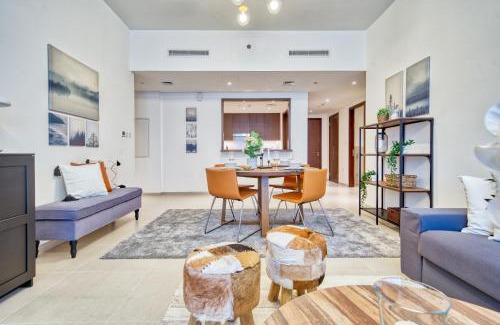 Downtown Dubai Apartment | Incredible Views From This Classy Apt With Terrace