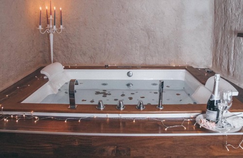 Sasso Barisano Bed & Breakfast | Isabel Luxury Room