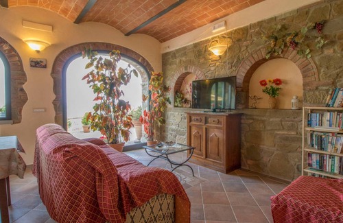 Civitella in Val di Chiana House | 300 m² House ∙ 1 bedroom ∙ 10 guests
