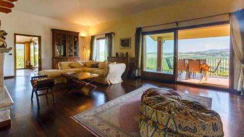 Saludecio Villa | 230 m² Villa ∙ 3 bedrooms ∙ 6 guests