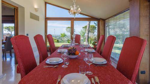 Saludecio Villa | 230 m² Villa ∙ 3 bedrooms ∙ 6 guests