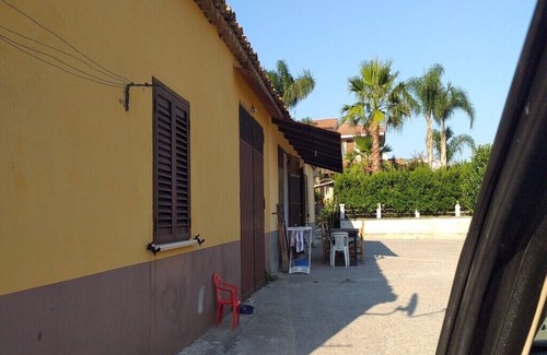 Santa Caterina Dello Ionio Marina Apartment | Mini apartment a few meters from the sea .