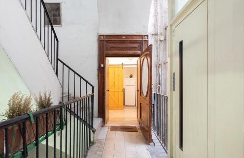 Quartieri Spagnoli Apartment | J-Appartment Toledo