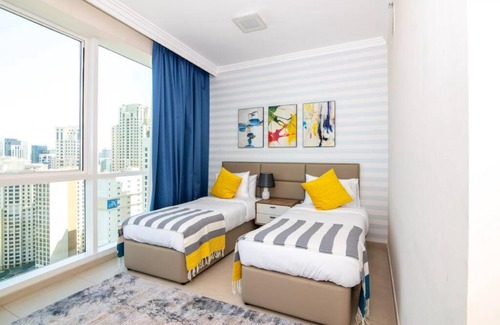 Dubai Marina Apartment | Key View - Al Bateen Residences