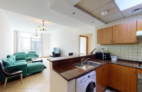 Dubai Marina Apartment | Key View - Marina Diamond 4