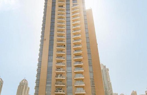 Dubai Marina Apartment | Key View - Marina Tower