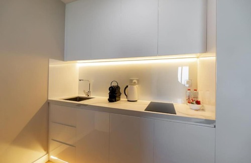 Jumeirah Lake Towers Apartment | Key View - Saba Tower