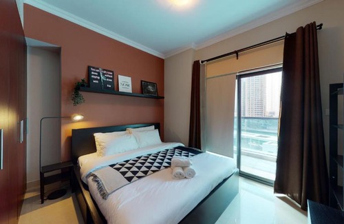 Dubai Marina Apartment | Key View - Time Place
