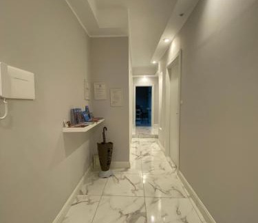 Materdei Bed & Breakfast | LA DIMORA DI MARTI " Museo Dante "in Centro ELEGANTE E CONFORTEVOLE