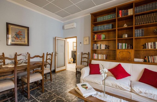 Santissima Annunziata Apartment | La Farina Suite Home