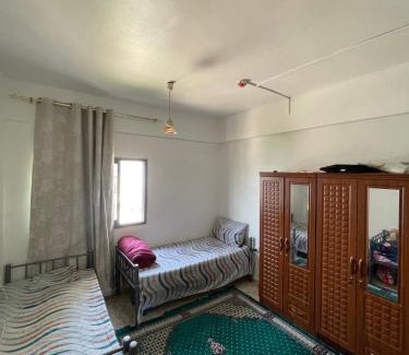 Sharjah Apartment | Ladies sharing Room beside Dubai station