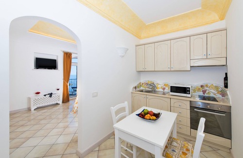 San Michele Villa | Le Contrade - Stunning Villa embraced by the serenity of the Amalfi Coast 11pax