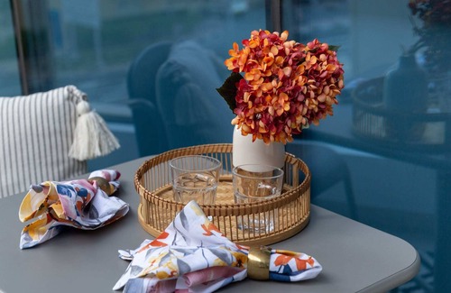 Dubai Marina Apartment | Light & Stylish Studio in Dubai Marina