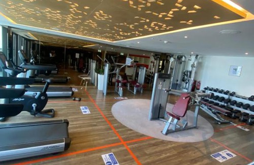 Business Bay Apartment | LOVELY 1-BEDROOM VACATION HOME (PARAMOUNT TOWER)