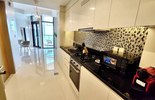 Sheikh Zayed Road Apartment | Lux BnB Aykon Tower