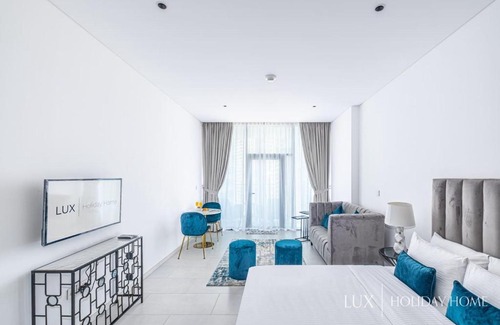 Downtown Dubai Apartment | LUX - Marquise Square Studio Suite 1