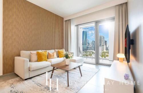 Bur Dubai Apartment | LUX The Downtown Zabeel View Suite