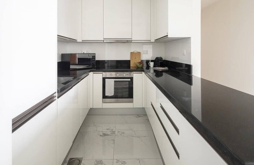 Business Bay Apartment | Luxurious 2BR Apartment in Business Bay!