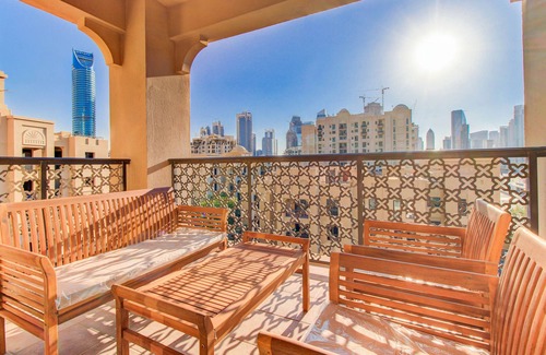 Downtown Dubai Apartment | Luxury 2bed |Opposite Dubai Mall |Full Burj View