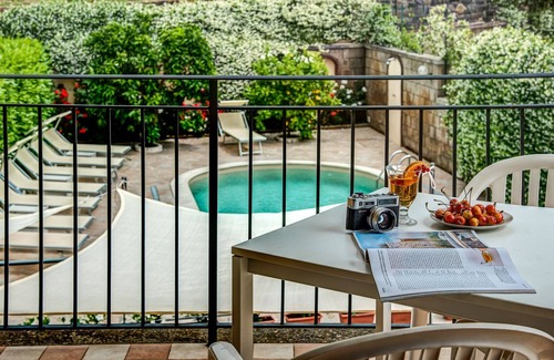 Sant'Agata sui Due Golfi Villa | Magnificent house in quiet area with pool and lots of relaxation