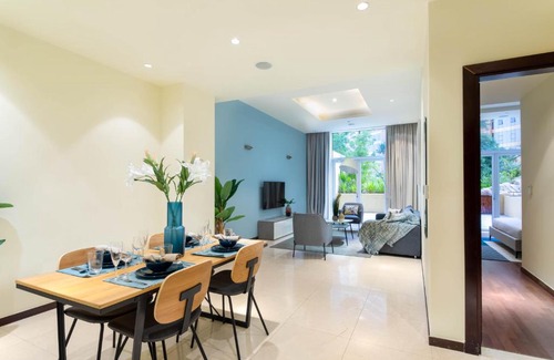 Palm Jumeirah Apartment | Maison Privee - Luxury 1BR Apt Few Steps Away from the Beach