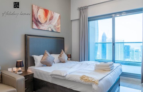 Business Bay Apartment | Mira Holiday Homes - Studio with Burj Khalifa View - Elite Business Bay