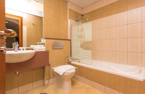 Dubai Marina Apartment | Modern 01 BR Apartment in Marina Diamond 1- Dubai Marina