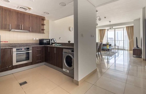 Jumeirah Lake Towers Apartment | Modern 1BR in JLT with Large Balcony & City Views