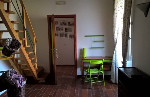 Torre Annunziata House | Motel ∙ 8 guests