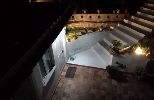 Torre Annunziata House | Motel ∙ 8 guests