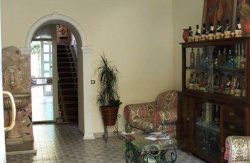 Pompei House | Motel ∙ 8 guests