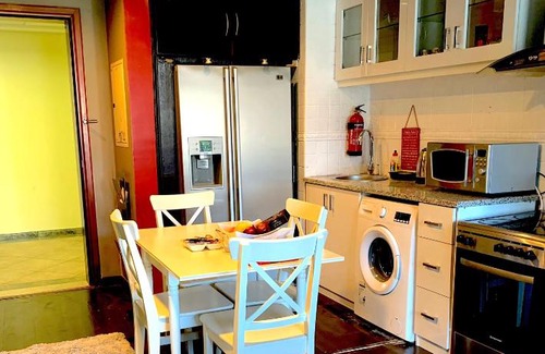 Motor City Apartment | Motown Apartment Motorcity
