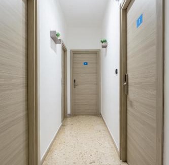 Naples Bed & Breakfast | Napoli Fly Guest House 290
