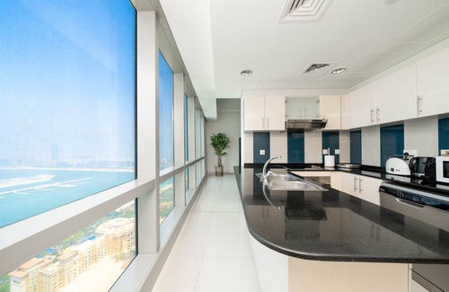 Dubai Apartment | Ocean Heights | 2 Bedrooms