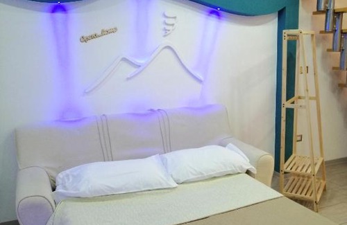 Naples City Centre Apartment | OPERA...HOME