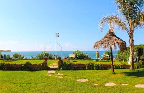 Formia Apartment | 💗 PANORAMIC WALK BEACH 2 BEDROOMS 2 BATHROOMS ❄️ AREA COND TERRACE Wi-FI