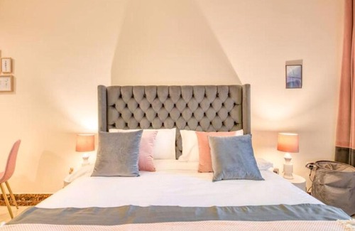 Jumeirah Village Circle Apartment | Pantheon Beautifully spacious studio apartment