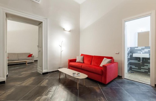 Chiaia Apartment | Parthenope Apartment by Wonderful Italy