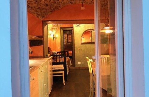 Beverino Apartment | PODERE MEMOLANDIA CINQUE TERRE APT 2