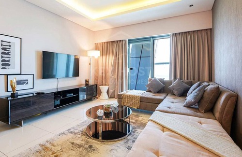 Business Bay Apartment | Premium 1BR | All Bills Included | Paramount