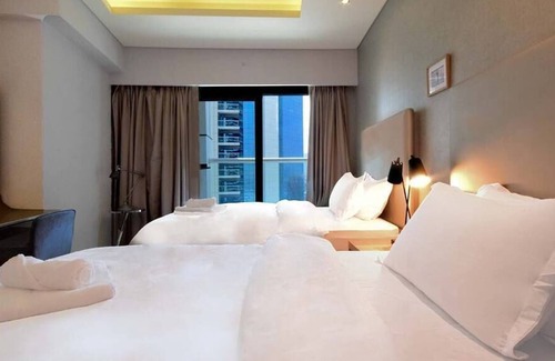 Business Bay Apartment | Premium 2 BR | All Bills Included | Paramount