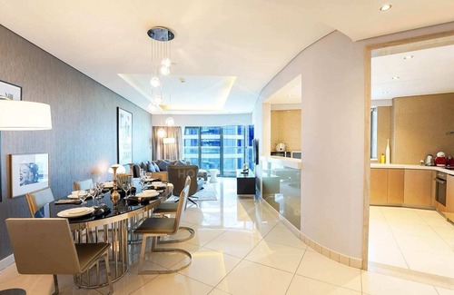 Business Bay Apartment | Premium 3BR | All Bills Included | Paramount