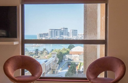 Dubai Marina Apartment | Premium 3BR+Maid in JBR | 2 min walk to the Beach!