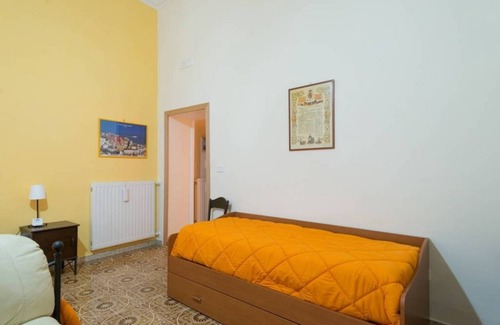 Quartieri Spagnoli Resort | Private room ∙ 4 guests