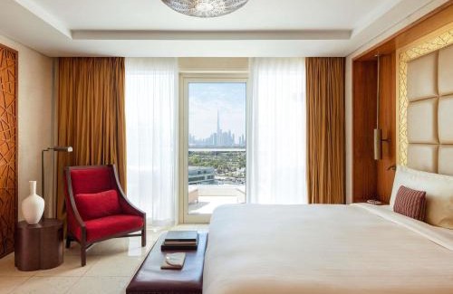 Bur Dubai Hotel | Raffles Dubai