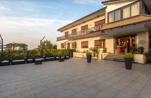 Zona Ospedaliera Hotel | Ranch Palace Hotel