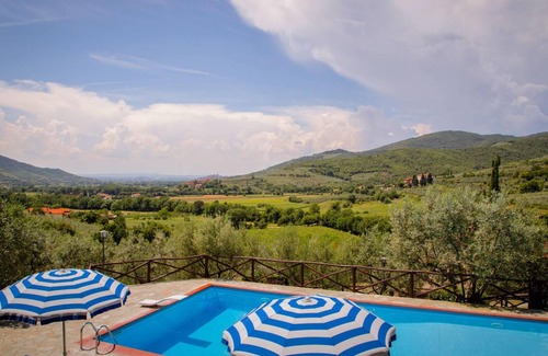 Castiglion Fiorentino Resort | Resort ∙ 8 bedrooms ∙ 17 guests