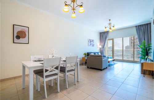Downtown Dubai Apartment | RH- Prime Location, Spacious 2BR, walk to Dubai Mall